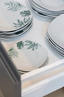 Modern Apartment Klimeckiego by Renters