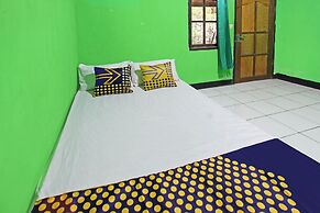 SPOT ON 92955 Kos Rosni