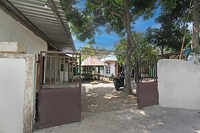 SPOT ON 92955 Kos Rosni