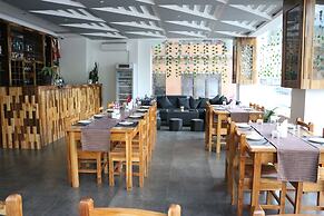 Hotel Always Welcome