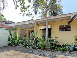 OYO 92998 Wiludjeng Guesthouse