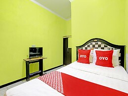 OYO 92998 Wiludjeng Guesthouse