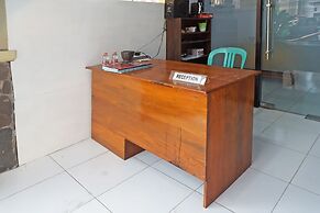 Super OYO 92965 Trisna Patihan Resort