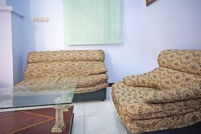 Super OYO 92965 Trisna Patihan Resort