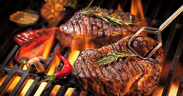 Holiday Express Hotel