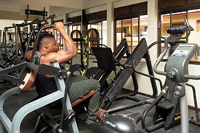 Holiday Express Hotel