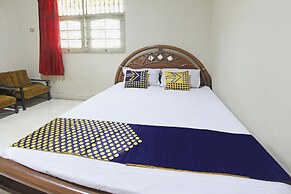 SPOT ON 92973 Madani Syariah Guesthouse