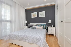 Apartment Skierniewicka 34 by Renters