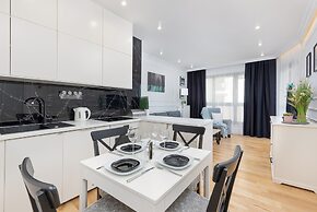 Apartment Skierniewicka 34 by Renters