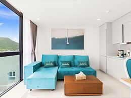 The Hills Residence
