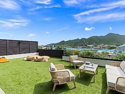 The Hills Residence