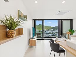 The Hills Residence