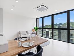 The Hills Residence