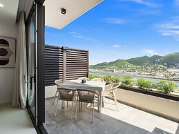 The Hills Residence