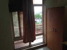 Beautiful Apartment Near Taj Mahal