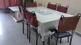 Beautiful Apartment Near Taj Mahal