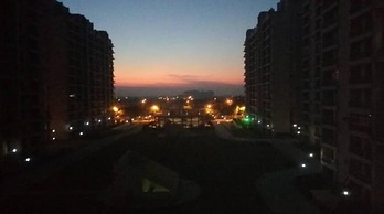 Beautiful Apartment Near Taj Mahal