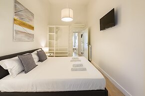 Novella Contemporary Apartment by Mmega