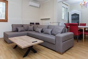 Family Friendly Comfort 3 Bd in Kifisia