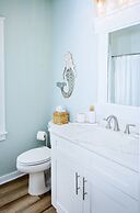 1281 Laurel Grove 3 Bedroom Home by RedAwning