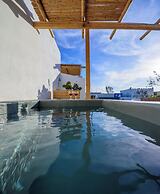 Athiri Luxury Suites Perivolos