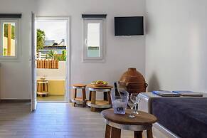 Athiri Luxury Suites Perivolos