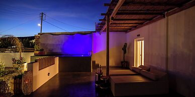 Athiri Luxury Suites Perivolos