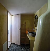 Athiri Luxury Suites Perivolos