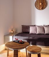 Athiri Luxury Suites Perivolos