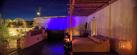 Athiri Luxury Suites Perivolos