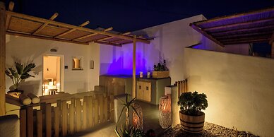 Athiri Luxury Suites Perivolos