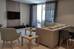 Mangroovy Magic PoolView 1BR in Beachfront Complex