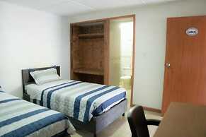 The American Corner Hostel & Gastro Bar