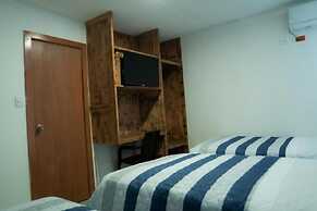 The American Corner Hostel & Gastro Bar