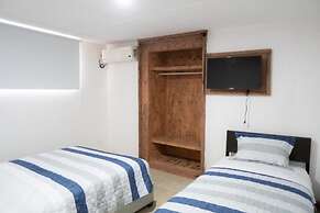 The American Corner Hostel & Gastro Bar