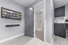 Cozy Ensuite Room In Feltham Hearthrow London Tw13