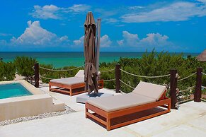 Therasia Luxury Beachfront Retreat