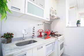 3 Bedrooms - Modern - Close to the Mall