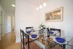 3 Bedrooms - Modern - Close to the Mall