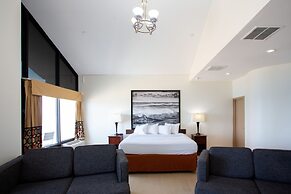 Aqua Vista Resort Hotel