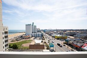 Aqua Vista Resort Hotel