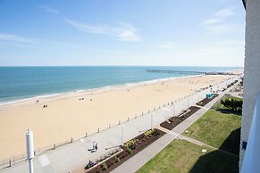 Aqua Vista Resort Hotel