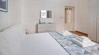 Juriol in Alghero With 1 Bedrooms and 1 Bathrooms