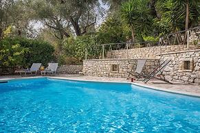 Chryssa Villa - Sun - Splashed Romantic