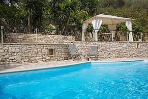 Chryssa Villa - Sun - Splashed Romantic