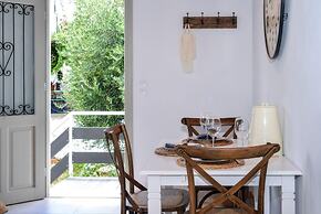 Gaios Hill Studio in Gaios