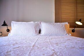 Gaios Hill Studio in Gaios