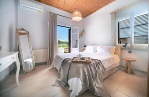 Gaios Hill Studio in Gaios