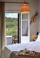 Gaios Hill Studio in Gaios