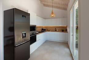 Terra Villa in Apergatika